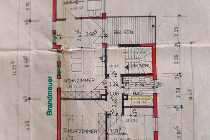 3 Zimmer Wohnung, 1. Stock, 75 qm. Großer Balkon, EBK 3 zimmer