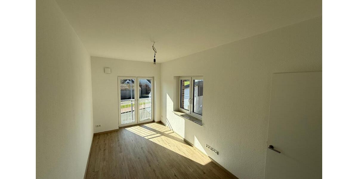 Etagenwohnung Preußisch Oldendorf - 4 Zimmer, 131 m&sup2;, 1.313&euro; | Angebot:26549824