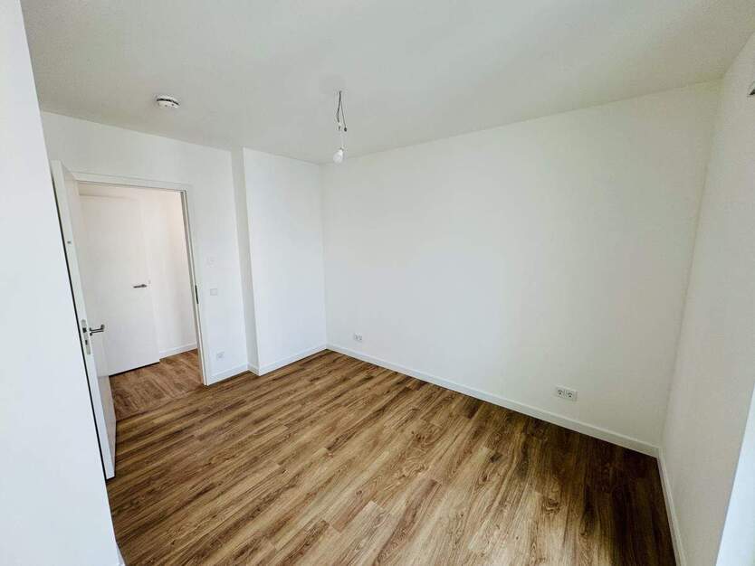 Charmante und Helle Wohnung mit großem Sonnenbalkon im Erstbezug! 2 zimmer