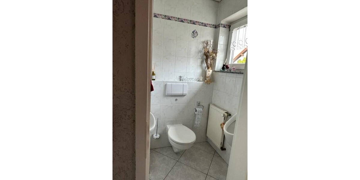 Doppelhaushälfte Wallertheim - 5 Zimmer, 180 m&sup2;, 1.650&euro; | Angebot:26048751