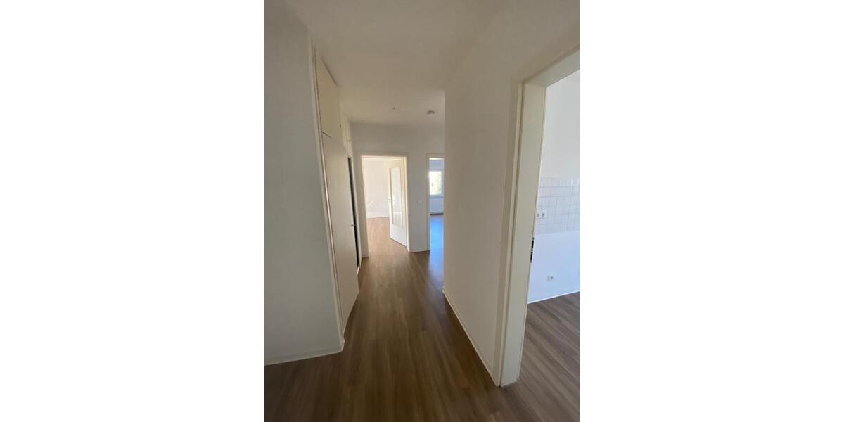 Etagenwohnung Oldenburg Ziegelhof - 2 Zimmer, 72 m&sup2;, 699&euro; | Angebot:25721756