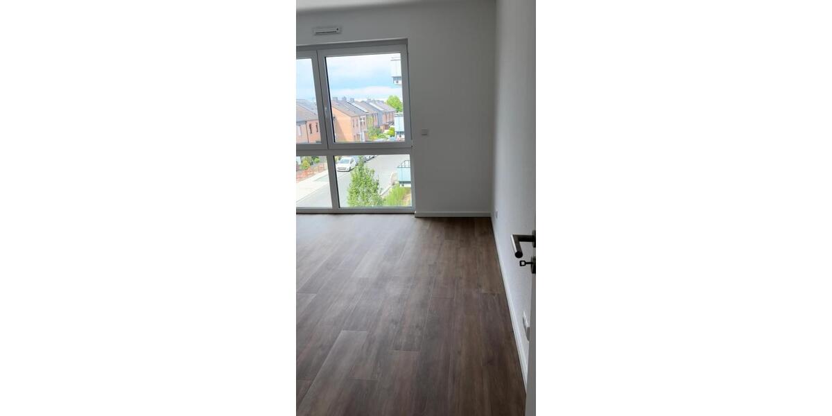 Etagenwohnung Monheim am Rhein - 4 Zimmer, 94 m&sup2;, 1.595&euro; | Angebot:26620055