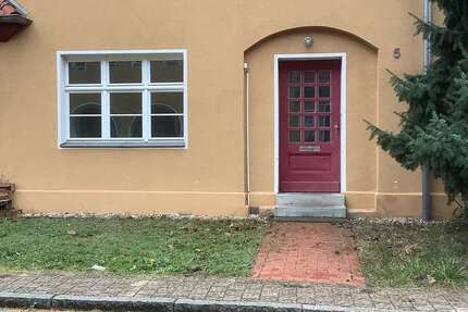 Haus zum Mieten in Zschornewitz 650 € 60.7 m² 3 zimmer