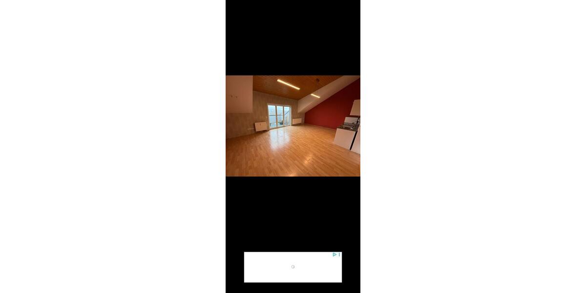 Dachgeschoßwohnung Mühlacker - 2 Zimmer, 67 m&sup2;, 720&euro; | Angebot:24638415