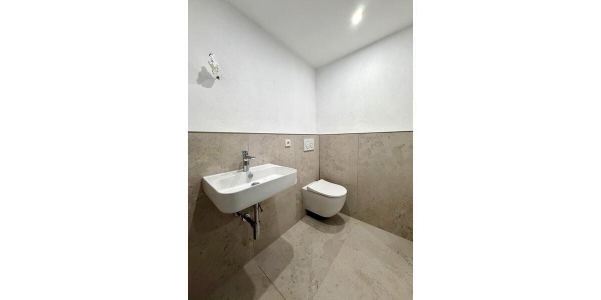 Einfamilienhaus Riedenburg - 4 Zimmer, 140 m&sup2;, 1.400&euro; | Angebot:25162734