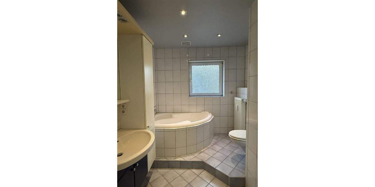 Etagenwohnung Bad Ems - 3 Zimmer, 138 m&sup2;, 1.100&euro; | Angebot:24712604