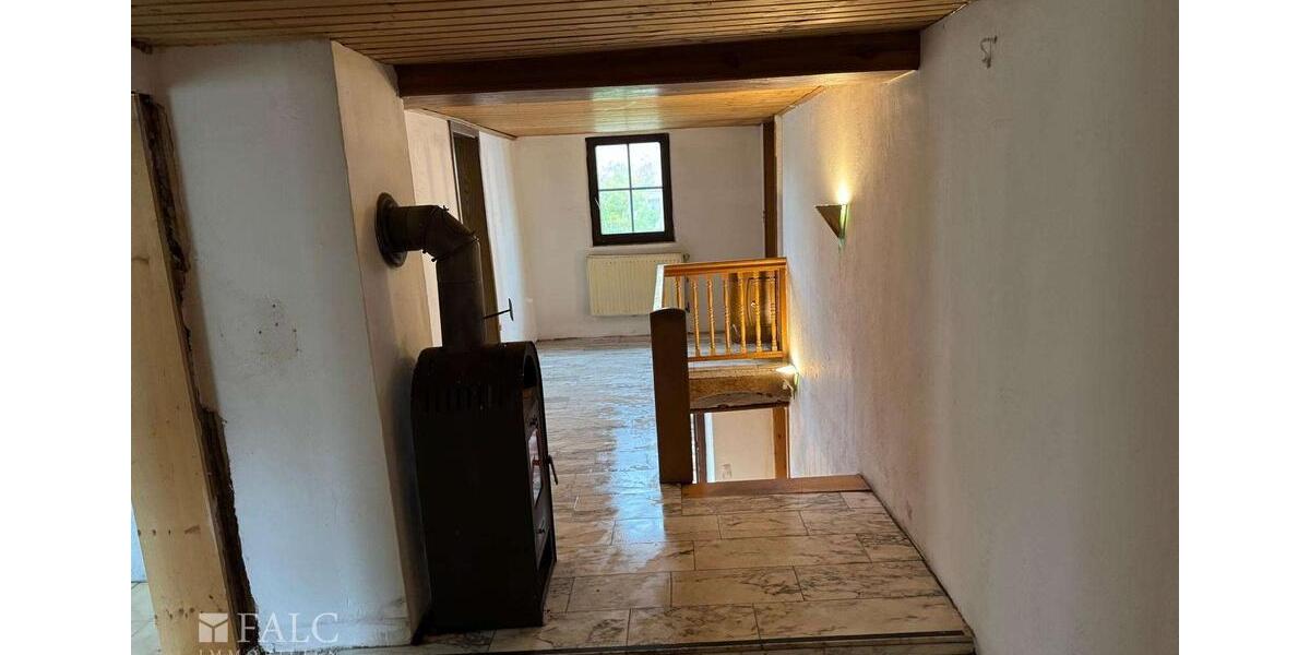 Einfamilienhaus Vestenbergsgreuth - 4 Zimmer, 180 m&sup2;, 1.100&euro; | Angebot:23991338