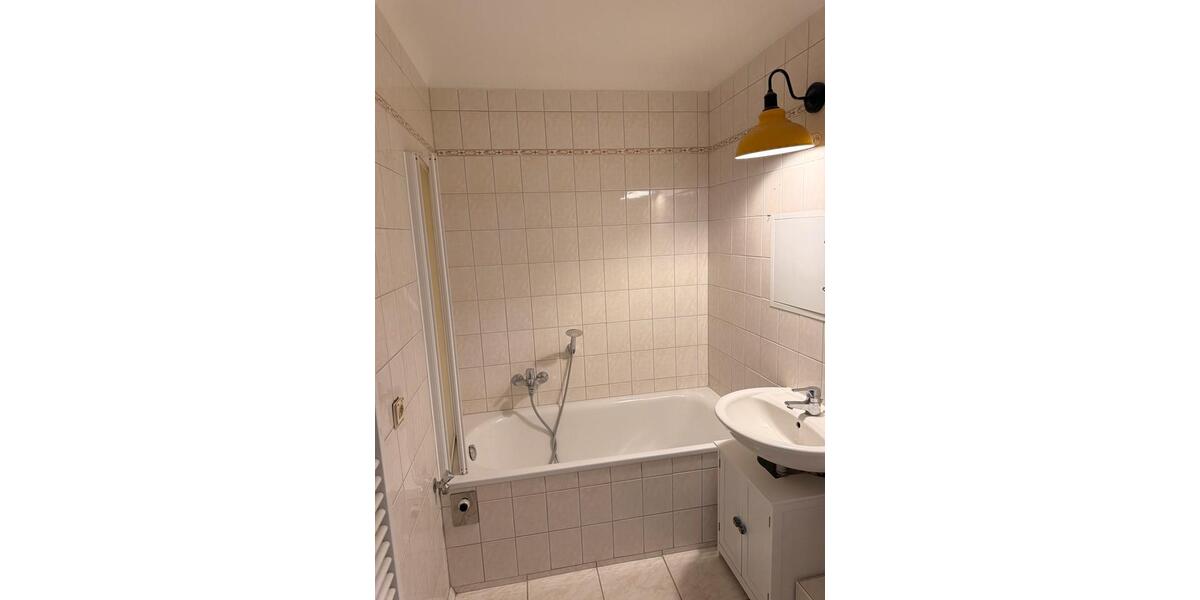 Etagenwohnung Malchin - 2 Zimmer, 54 m&sup2;, 385&euro; | Angebot:24729211