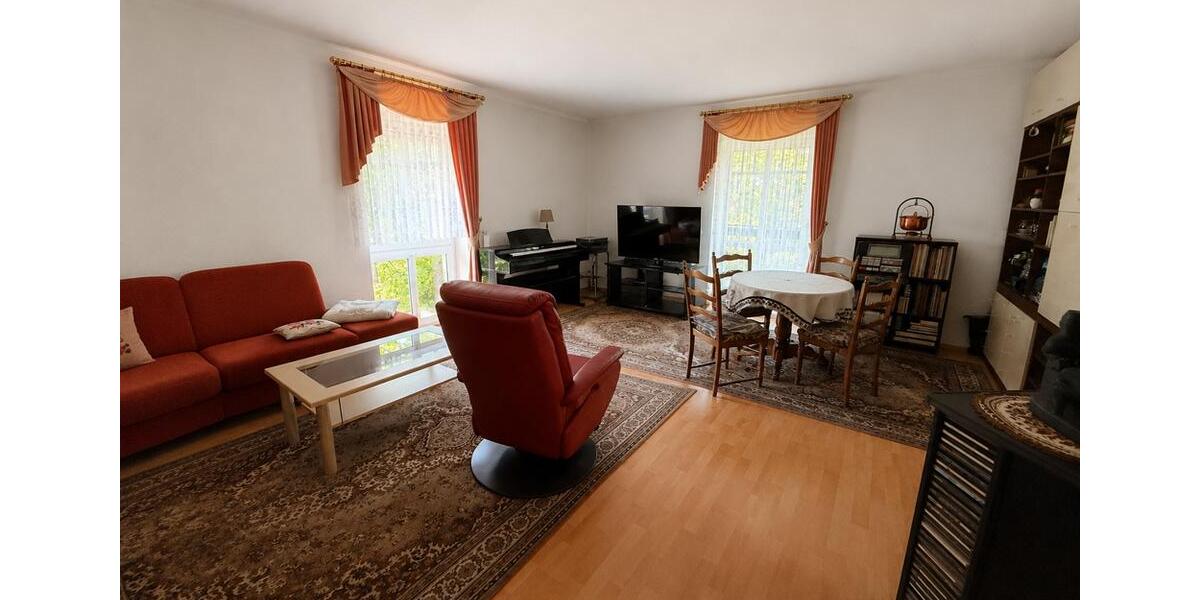 Etagenwohnung Lübben (Spreewald) - 3 Zimmer, 95 m&sup2;, 760&euro; | Angebot:26645558