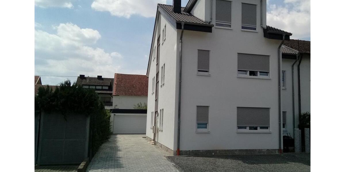 Erdgeschoßwohnung Saarlouis - 3 Zimmer, 117 m&sup2;, 1.260&euro; | Angebot:26365846