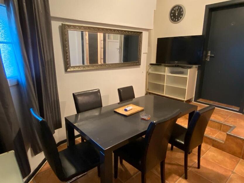 Preiswerte Monteurwohnung Monteurzimmer in Stuttgart-Feuerbach zimmer