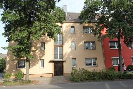 DU - Duissern, Duissernstr., EG, 62 m², Flur, 2 Zimmer, große Küche, Bad mit Wanne und Fenster, Balkon 2 zimmer