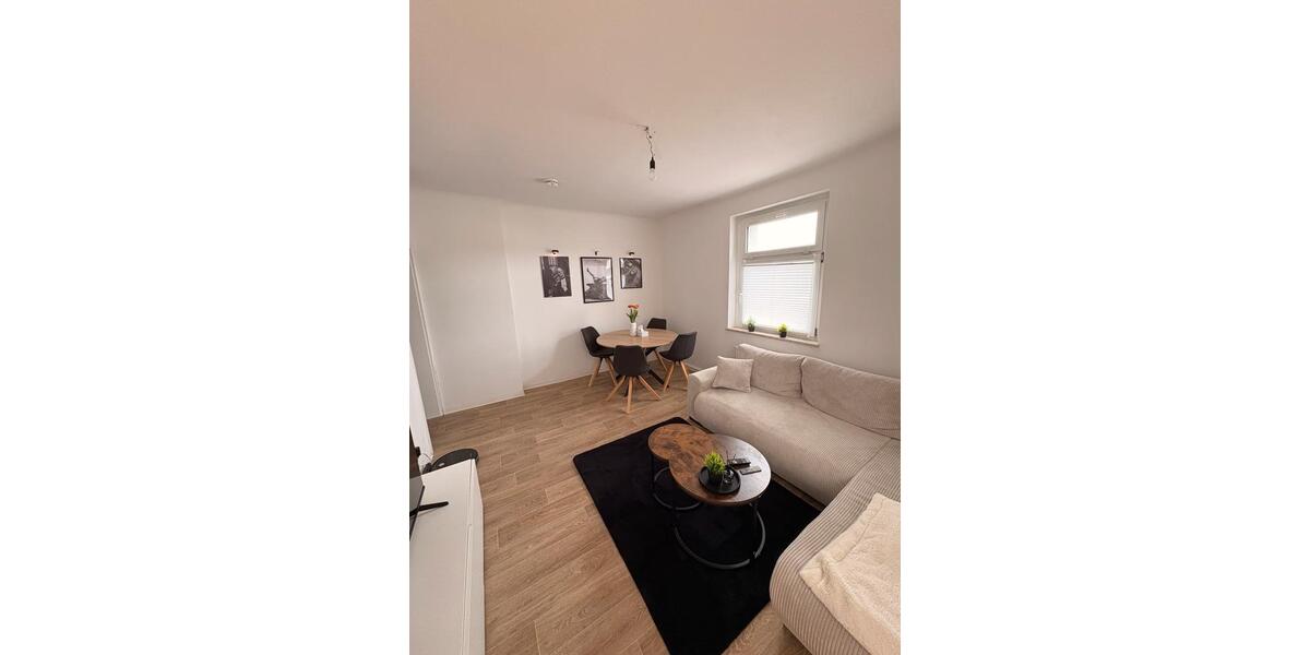 Etagenwohnung Schkopau - 3 Zimmer, 69 m&sup2;, 500&euro; | Angebot:26495158