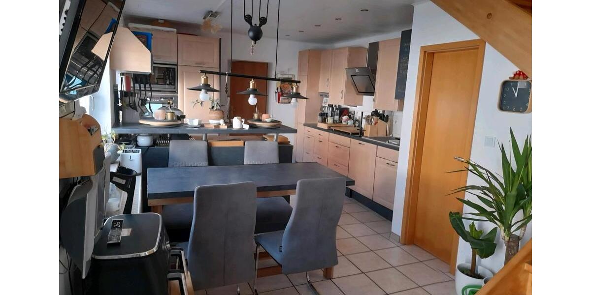 Einfamilienhaus Hadamar - 5 Zimmer, 150 m&sup2;, 980&euro; | Angebot:26204047