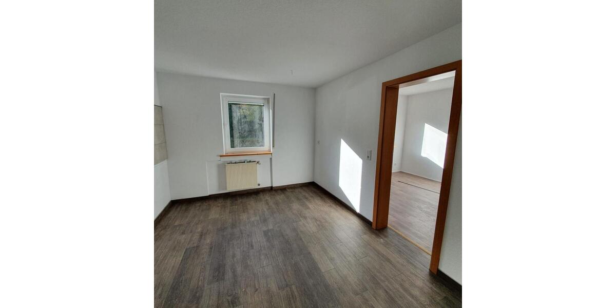 Etagenwohnung Schmallenberg - 2 Zimmer, 59 m&sup2;, 500&euro; | Angebot:24787901