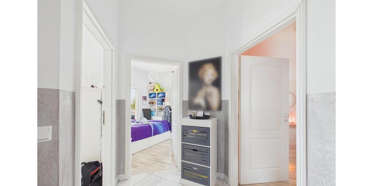 Villa Göppingen Bruckwasen - 7 Zimmer, 206 m&sup2;, 3.500&euro; | Angebot:26566211