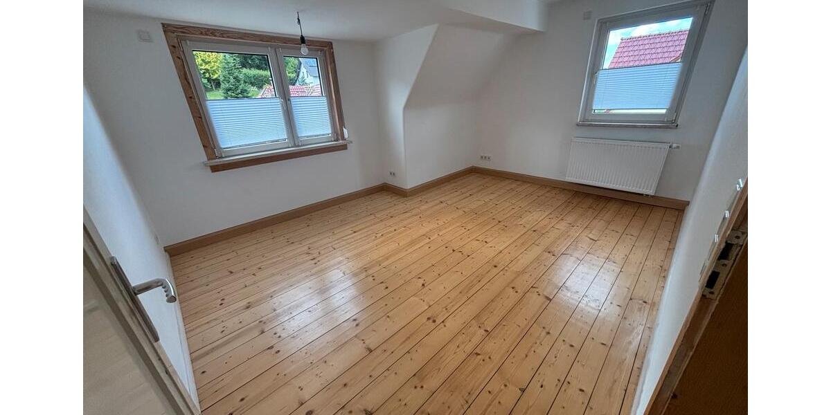 Dachgeschoßwohnung Schmalkalden - 2 Zimmer, 55 m&sup2;, 455&euro; | Angebot:25364067