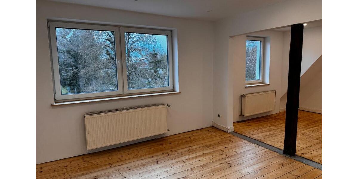 Dachgeschoßwohnung Göttingen Grone - 4 Zimmer, 120 m&sup2;, 1.400&euro; | Angebot:25867754