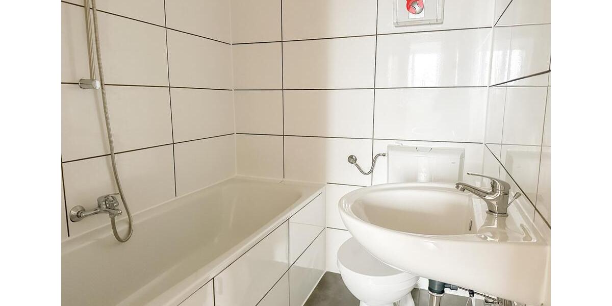 Etagenwohnung Bochum Bochum-Nord - 2 Zimmer, 67 m&sup2;, 536&euro; | Angebot:26348214