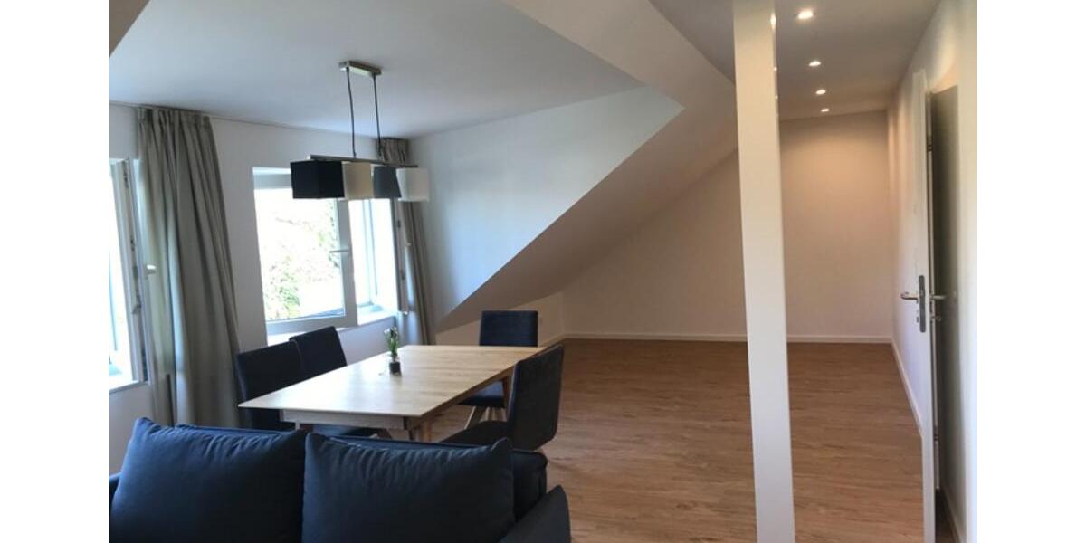 Dachgeschoßwohnung Bonn Friesdorf - 1 Zimmer, 64 m&sup2;, 1.160&euro; | Angebot:24342087