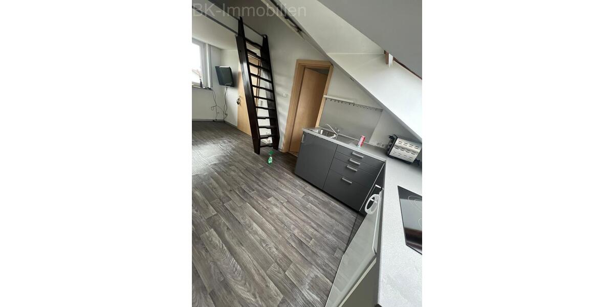 Etagenwohnung Kaiserslautern Engelshof - 1 Zimmer, 25 m&sup2;, 300&euro; | Angebot:26020217