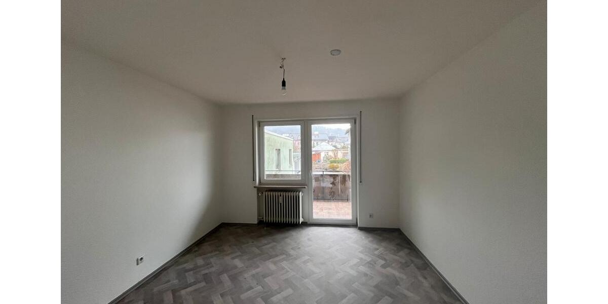 Hochparterre Schwörstadt - 4 Zimmer, 105 m&sup2;, 1.100&euro; | Angebot:25131299