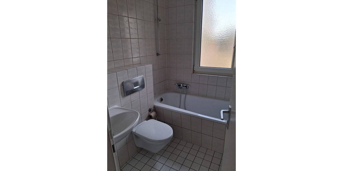 Etagenwohnung Leverkusen Opladen - 2 Zimmer, 68 m&sup2;, 657&euro; | Angebot:26169730