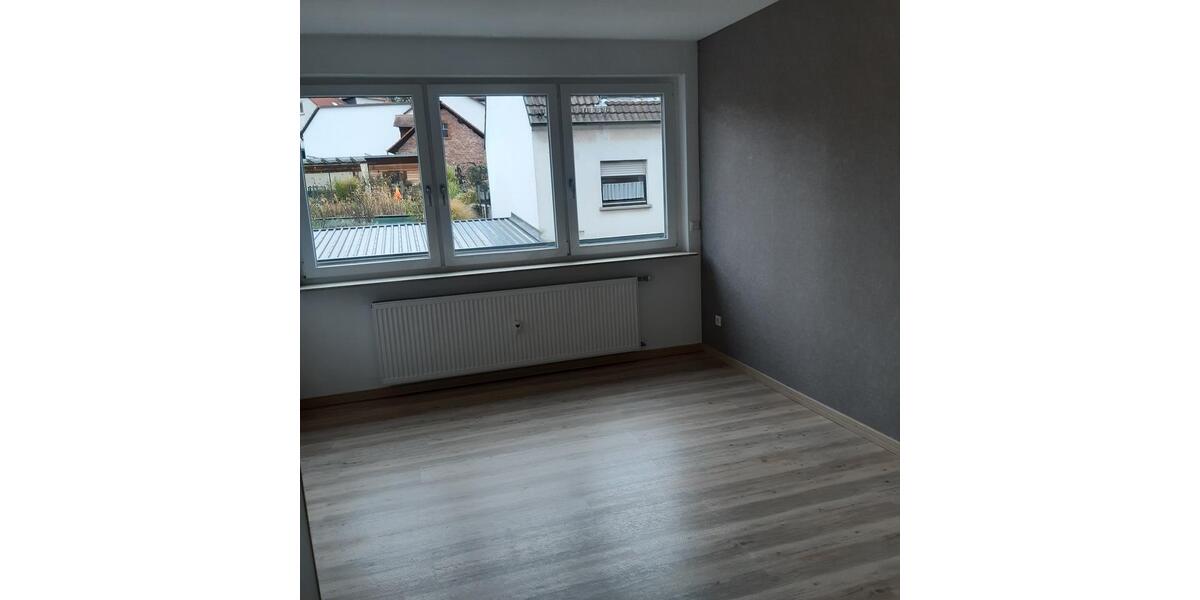 Etagenwohnung Schöllkrippen - 2 Zimmer, 106 m&sup2;, 800&euro; | Angebot:24488474