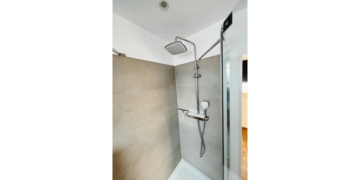 Einfamilienhaus Warendorf - 7 Zimmer, 198 m&sup2;, 2.400&euro; | Angebot:24786242