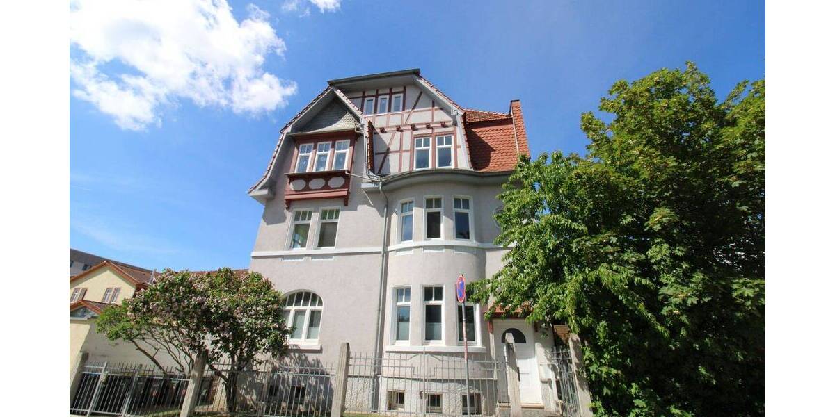 Etagenwohnung Gotha - 5 Zimmer, 111 m&sup2;, 975&euro; | Angebot:26685580