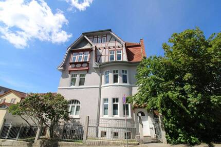 Wohnung Gotha - 5 Zimmer, 111 m&sup2;, 975&euro; | Angebot:26685580