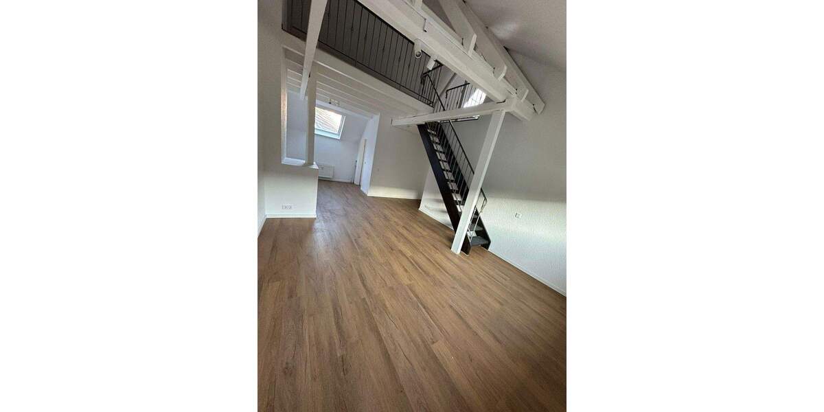Etagenwohnung Essen Huttrop - 3 Zimmer, 96 m&sup2;, 990&euro; | Angebot:24860521