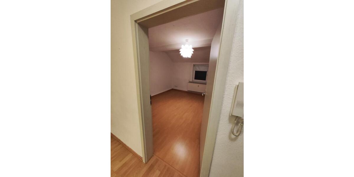 Dachgeschoßwohnung Amt Creuzburg - 1 Zimmer, 36 m&sup2;, 250&euro; | Angebot:23813348