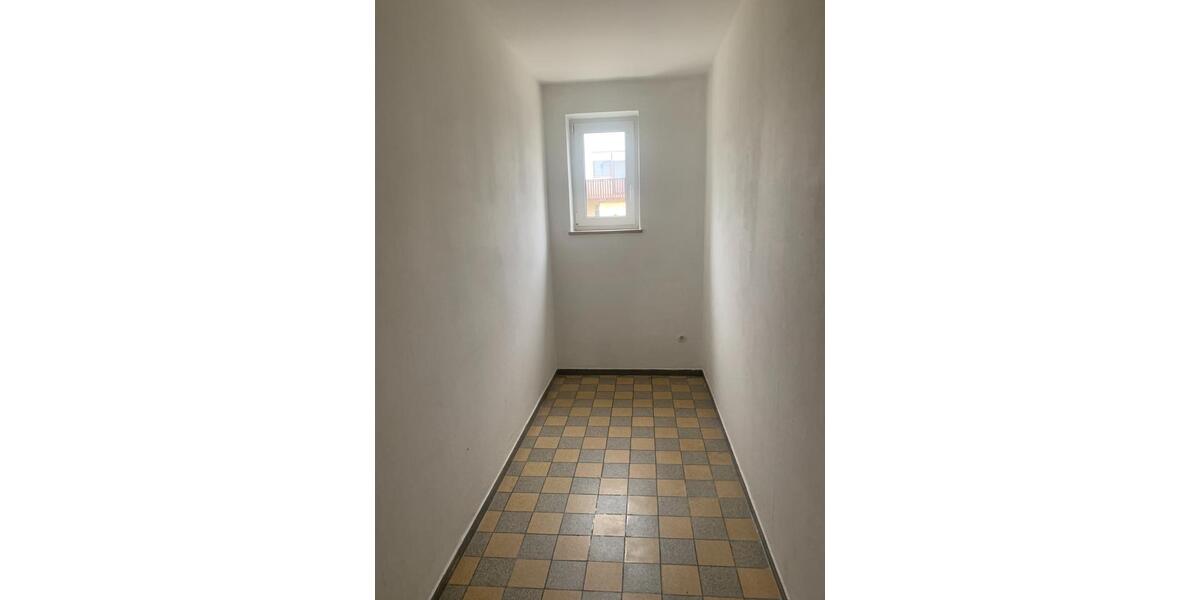 Erdgeschoßwohnung Monheim - 3 Zimmer, 580&euro; | Angebot:23425212