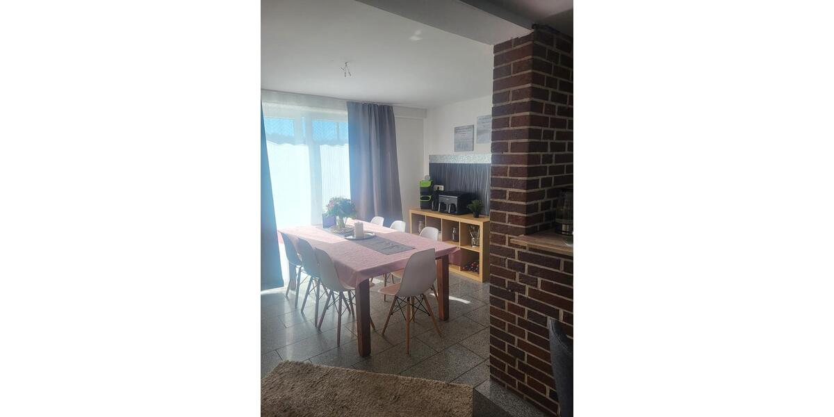 Erdgeschoßwohnung Reinfeld (Holstein) - 4 Zimmer, 95 m&sup2;, 1.280&euro; | Angebot:26612929