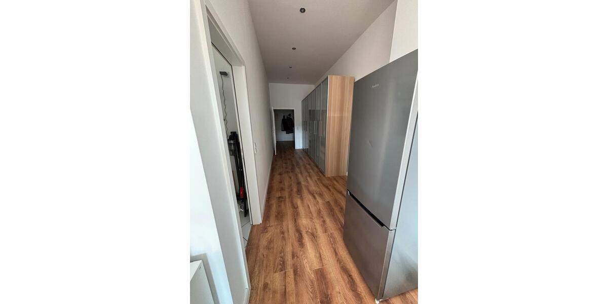Etagenwohnung Mittweida - 1 Zimmer, 60 m&sup2;, 450&euro; | Angebot:26335107