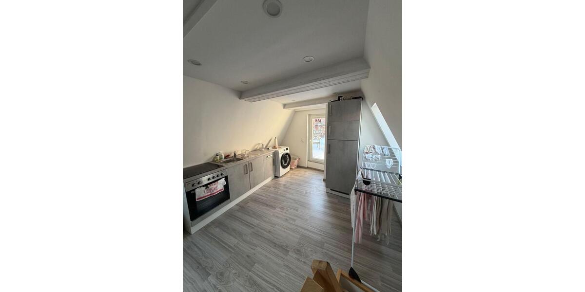 Dachgeschoßwohnung Lübeck Sankt Lorenz Nord - 1 Zimmer, 50 m&sup2;, 980&euro; | Angebot:25238534