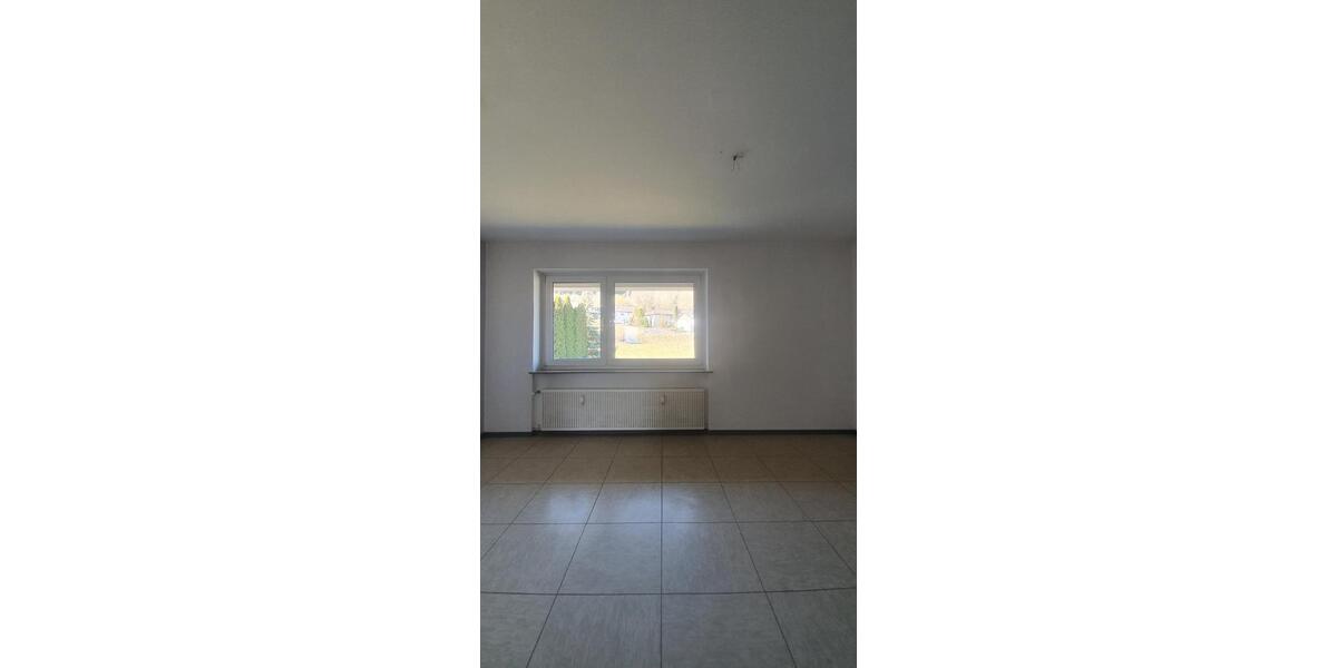 Etagenwohnung Waldkappel - 3 Zimmer, 76 m&sup2;, 400&euro; | Angebot:25432473