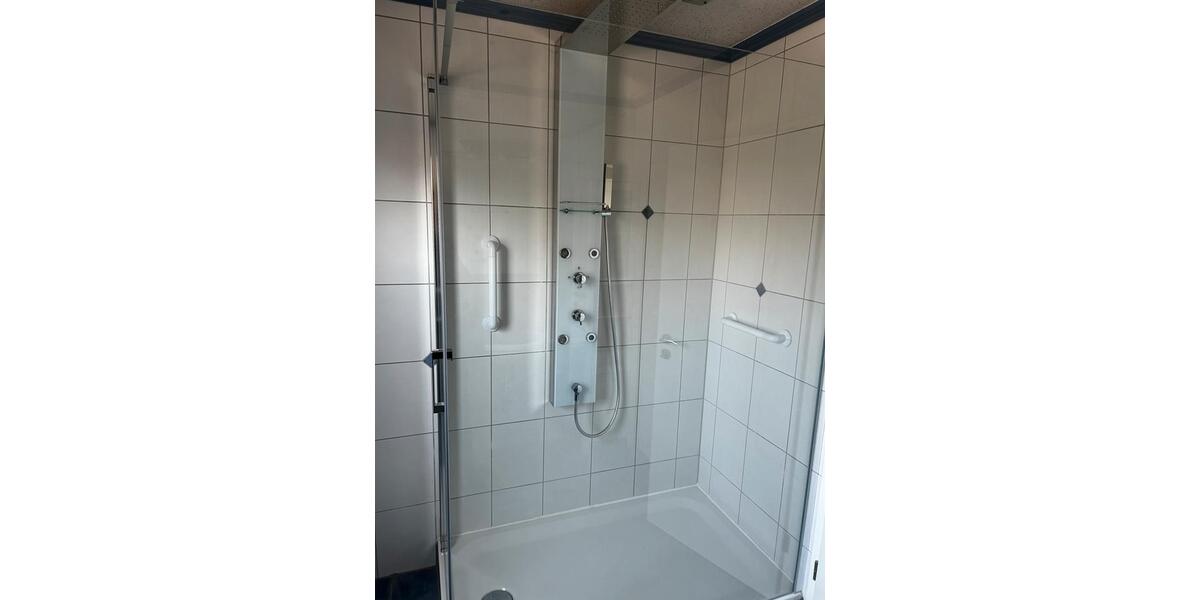 Erdgeschoßwohnung Marktheidenfeld - 4 Zimmer, 107 m&sup2;, 1.080&euro; | Angebot:25609658