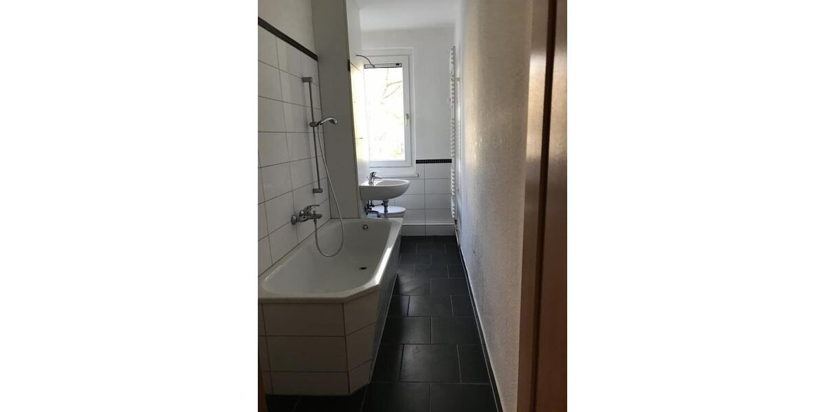 Erdgeschoßwohnung Bad Langensalza - 2 Zimmer, 47 m&sup2;, 262&euro; | Angebot:26256877