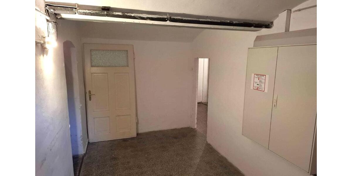 Etagenwohnung Blankenburg (Harz) - 2 Zimmer, 77 m&sup2;, 577&euro; | Angebot:23871934
