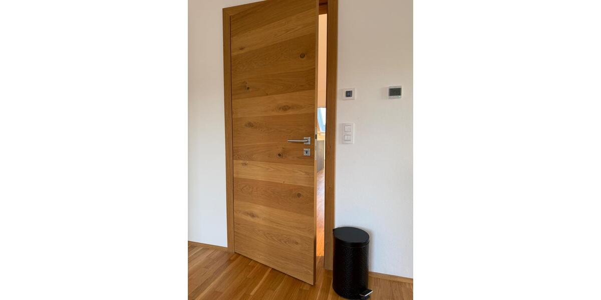 Dachgeschoßwohnung Straubing - 2 Zimmer, 92 m&sup2;, 1.100&euro; | Angebot:24748856