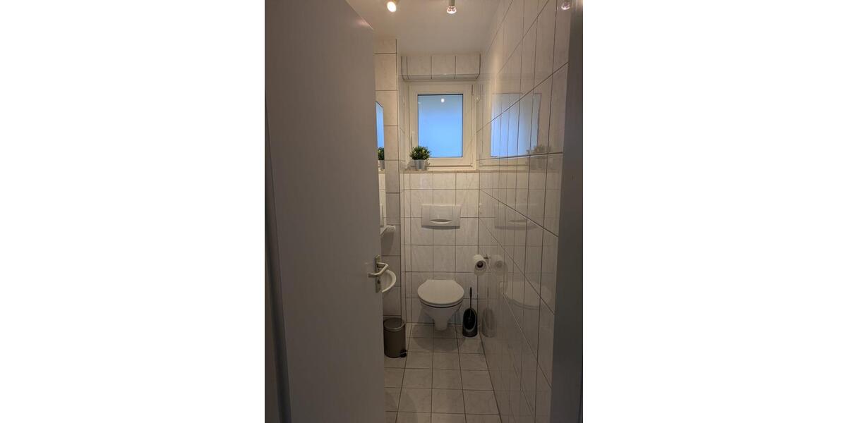 Wohnen auf Zeit Villingen-Schwenningen Schwenningen - 1 Zimmer, 13 m&sup2;, 435&euro; | Angebot:24833289