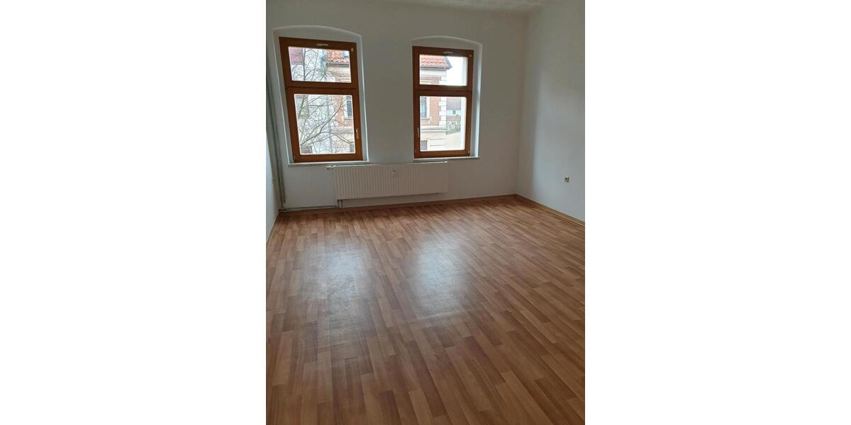 Etagenwohnung Haldensleben - 4 Zimmer, 92 m&sup2;, 850&euro; | Angebot:26234227