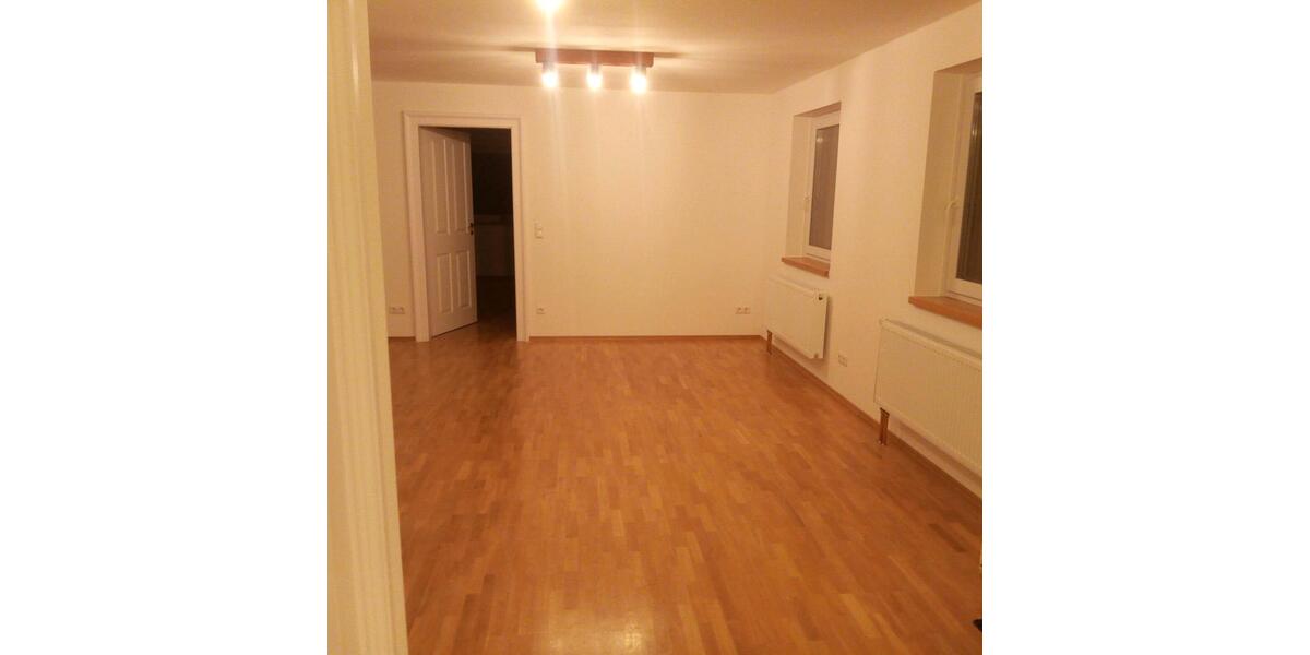 Etagenwohnung Münsing - 2 Zimmer, 68 m&sup2;, 1.000&euro; | Angebot:26642086