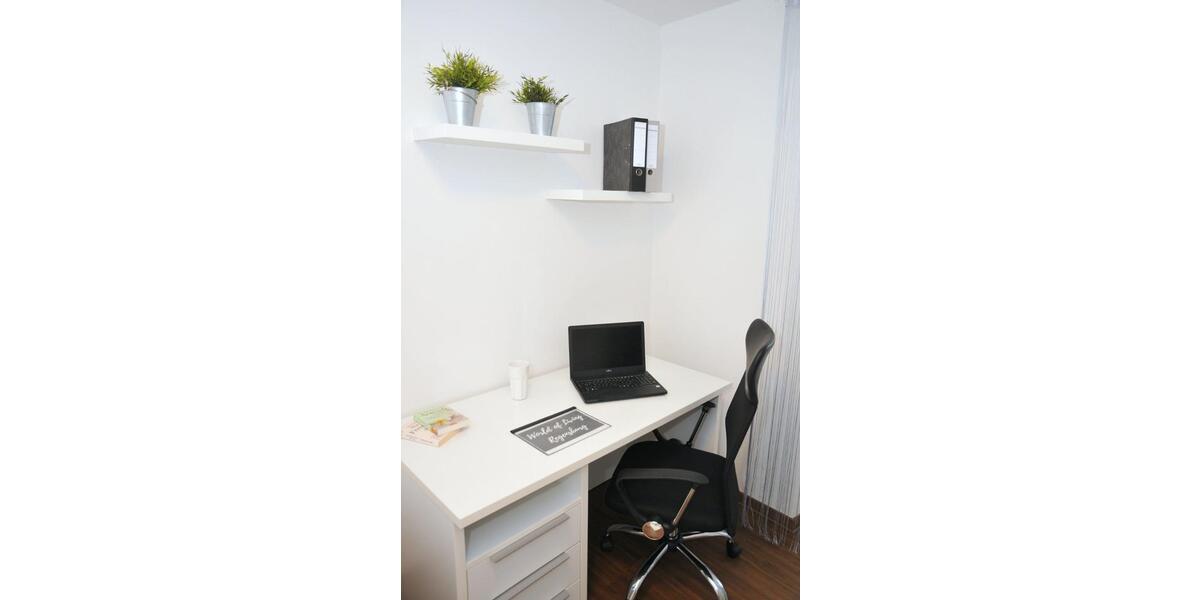 Regenburg-West Ab28€Nacht - WG-Zi(10,16 oder 23 m²) in 3er-WG, vollmöbliert Monteurzimmer 1 zimmer