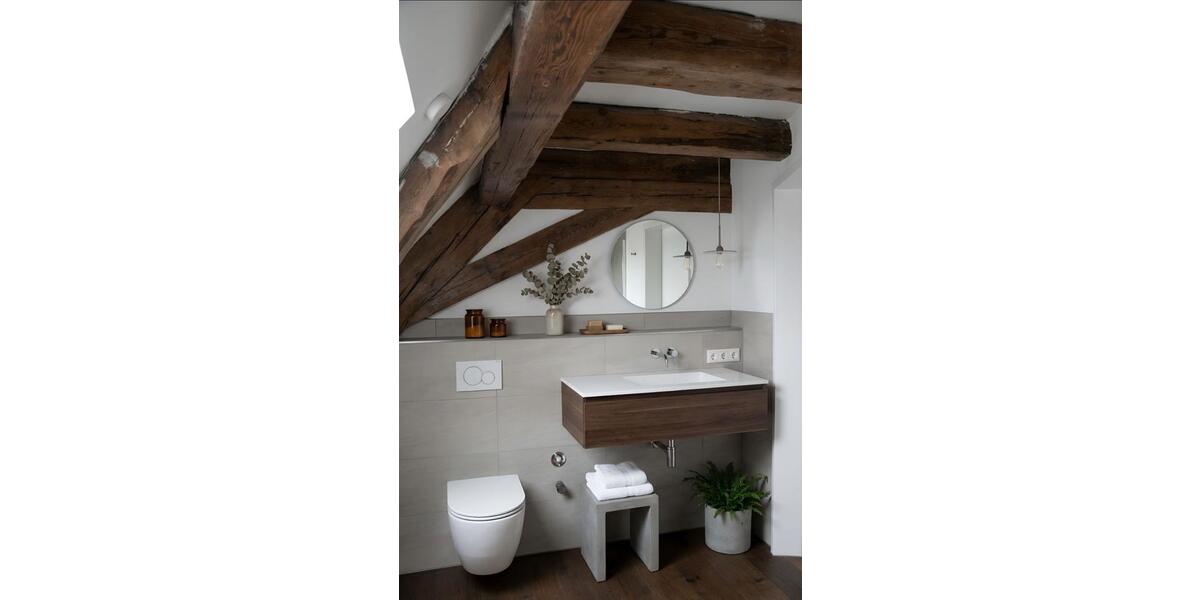 Dachgeschoßwohnung Bad Schussenried - 3.5 Zimmer, 88 m&sup2;, 1.100&euro; | Angebot:25964347