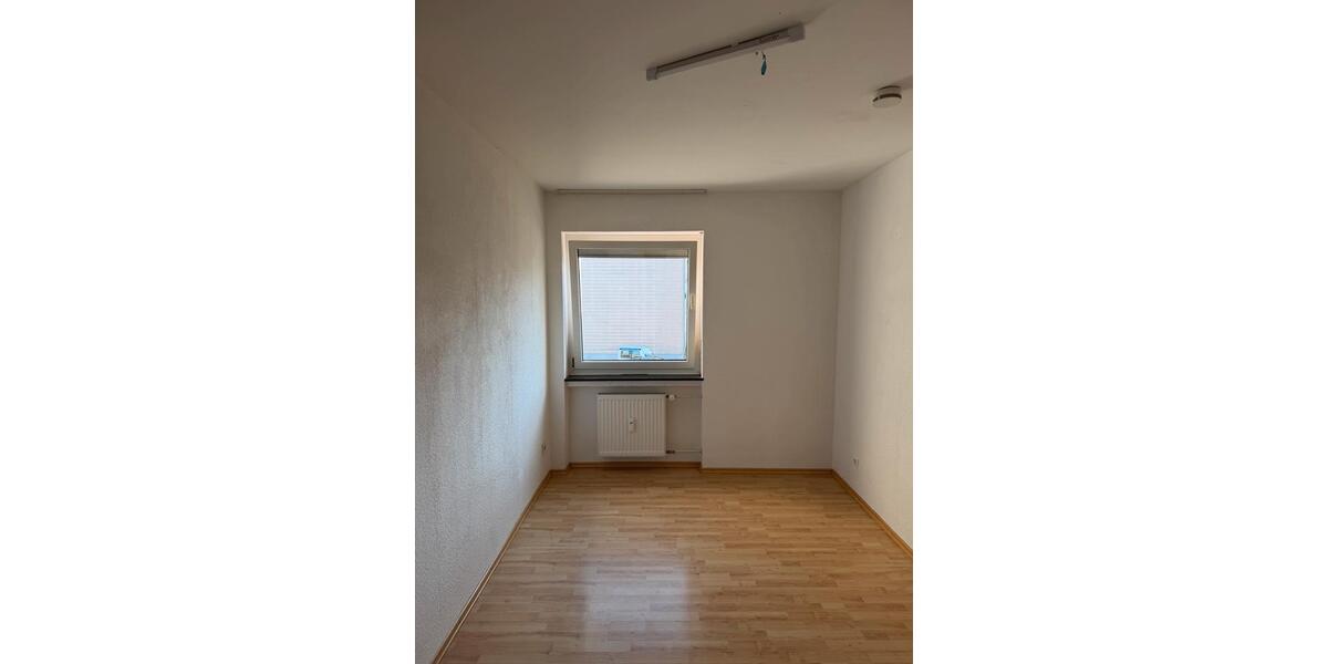 Etagenwohnung Schrozberg - 4.5 Zimmer, 90 m&sup2;, 850&euro; | Angebot:26415123