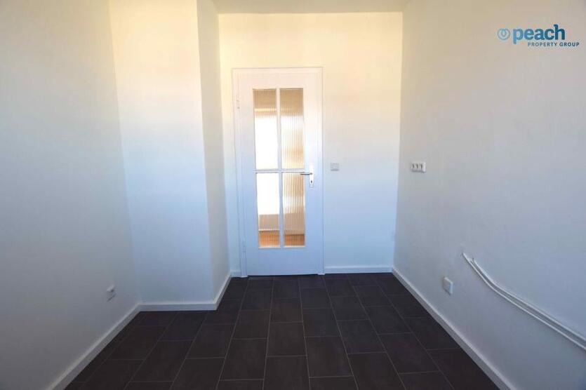 +++ Renovierte 3-RaumWohnung mit Balkon und Tageslichtbad +++
