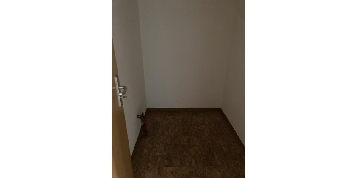 Dachgeschoßwohnung Freital - 2 Zimmer, 52 m&sup2;, 456&euro; | Angebot:13184124